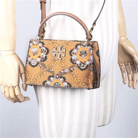 tory burch returns uk.